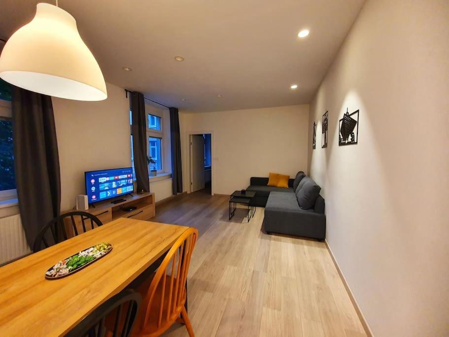 Lovely & Unique Apt In The Historic Center. Братислава Экстерьер фото